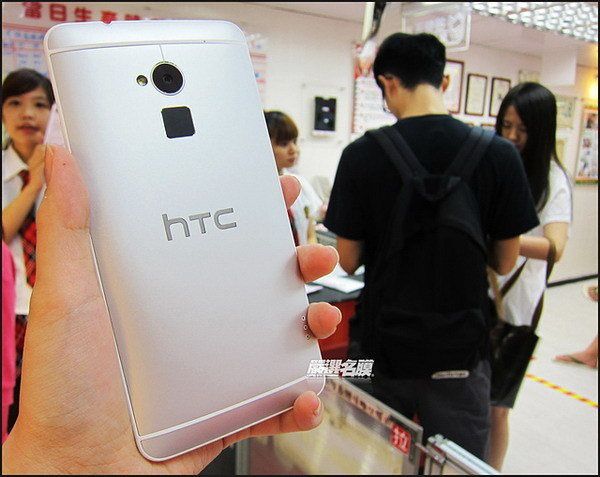 高清控手机版:[组图]HTC One Max高清组图曝光 或售4999元