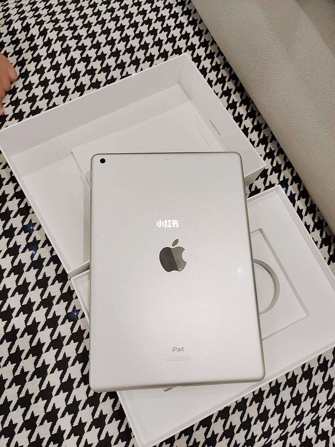 苹果平板8代苹果版(苹果平板ipad8代平板)